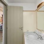 Feriehus Ourania Chrisi Akti (Paros)