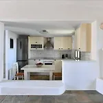Ourania Feriehus Chrisi Akti (Paros)