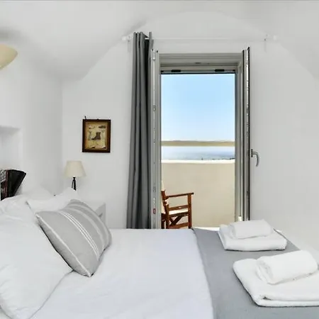Holiday home Ourania